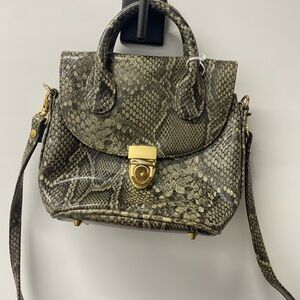 4 Vintage leather Handbags